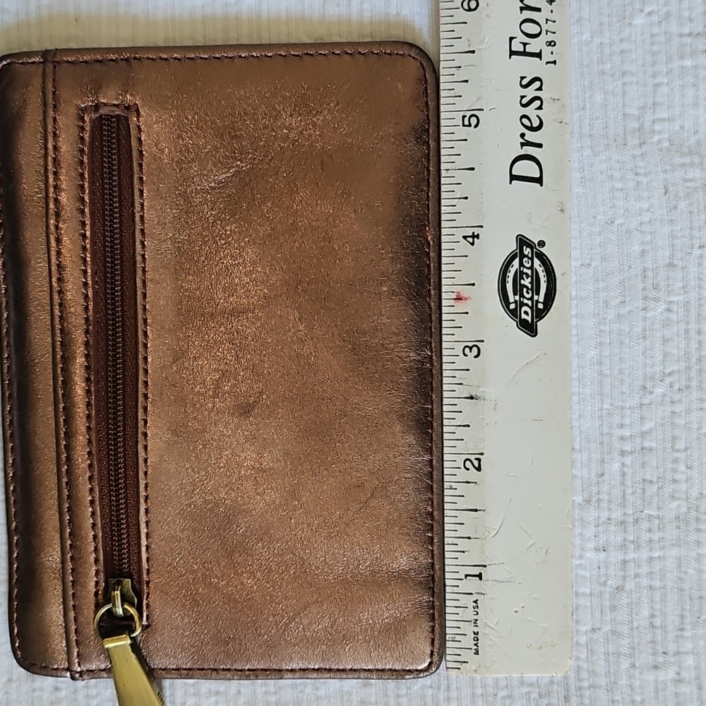 Hobo Euro Slide Card Case Like New Leather - Picture 3 of 5
